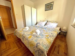 Apartman Portos