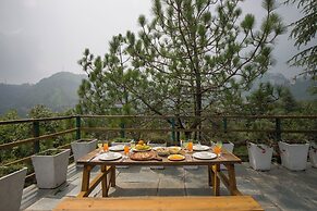 Alaya Stays Suro Woodbine Chalet Cottage