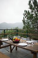 Alaya Stays Suro Woodbine Chalet Cottage