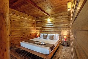 Alaya Stays Suro Woodbine Chalet Cottage