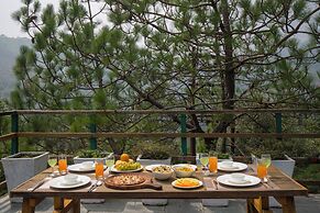 Alaya Stays Suro Woodbine Chalet Cottage