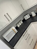 Cosy Birmingham Retreat Near City Centre, Airport
