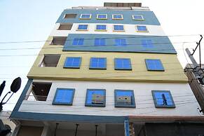 Hiraa inn Studio Apartments