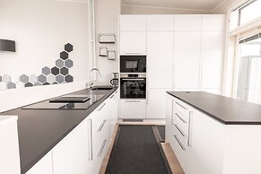 2ndhomes Stunning Penthouse with Sauna