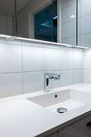 2ndhomes Stunning Penthouse with Sauna