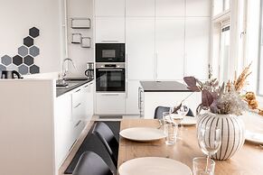 2ndhomes Stunning Penthouse with Sauna