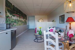 Luxury Singular Apartments Orange