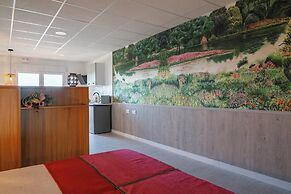 Luxury Singular Apartments Orange