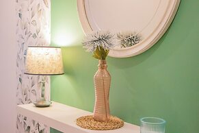 Luxury Singular Apartments Green