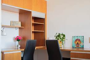 Luxury Singular Apartments Green