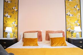 Luxury Singular Apartments Green