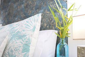 Luxury Singular Apartments Green