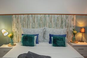 Luxury Singular Apartments Green