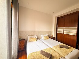 Luxury Singular Apartments Green