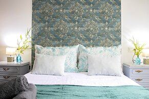 Luxury Singular Apartments Green