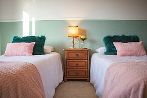 Luxury Singular Apartments Green