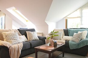 Luxury Singular Apartments Green