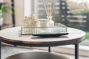 Desert Oasis 2 Bed 2 Bath Parking Netflix