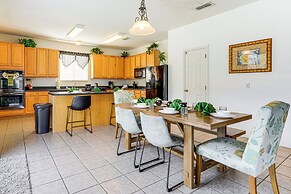 Near Disney & Golf: Pet-friendly Davenport Home!