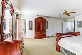 Near Disney & Golf: Pet-friendly Davenport Home!