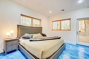 7 Mi to Dtwn Atl: Sleek & Modern Home!