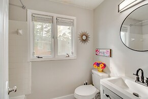 Easy Access to I-77 & I-20: Columbia Duplex!