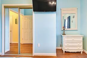 Golf Course Getaway w/ Views in North Myrtle Beach