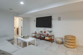 Rooftop Patio w/ View: Baltimore Retreat