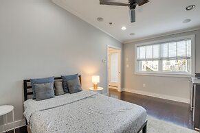 Rooftop Patio w/ View: Baltimore Retreat