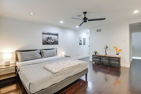 Rooftop Patio w/ View: Baltimore Retreat