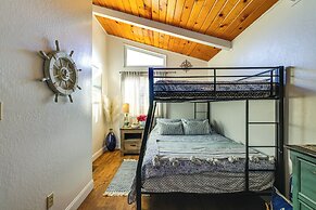 Lake Access, Fire Pit: Scenic Groveland Cottage!