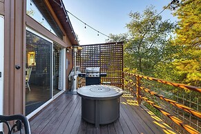 Lake Access, Fire Pit: Scenic Groveland Cottage!