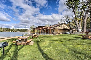 Lake Access, Fire Pit: Scenic Groveland Cottage!