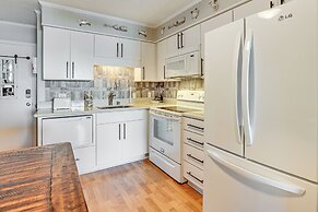 Waterfront Gem w/ Balcony in Garden City