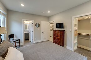 Pets Welcome: Home w/ Deck & Patio in Hockley!