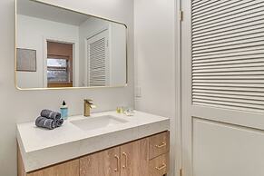 Near Shops & Eats: Vinita Home w/ Furnished Patio
