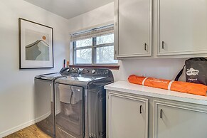 Near Shops & Eats: Vinita Home w/ Furnished Patio