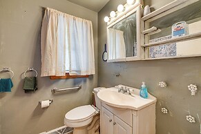 12 Mi to Lake Chesdin: Bbq-ready Angler's Getaway!