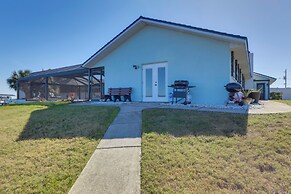 Riverfront Gem w/ Hot Tub & Pool in Port Charlotte