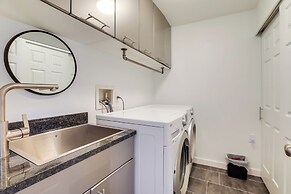 Riverfront Gem w/ Hot Tub & Pool in Port Charlotte