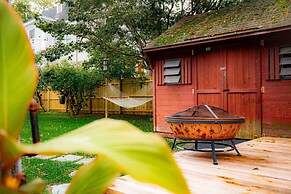 Spacious Home w/ Yard & Patio, 2 Mi to Dtwn Troy