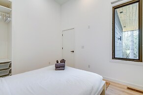 Hot Tub + Fire Pit: Modern North Carolina Retreat