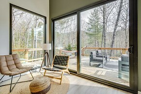 Hot Tub + Fire Pit: Modern North Carolina Retreat