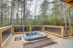 Hot Tub + Fire Pit: Modern North Carolina Retreat