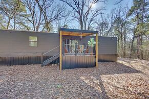 Winnsboro Tiny House w/ Trails, Yard Games & More!