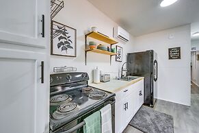 Winnsboro Tiny House w/ Trails, Yard Games & More!