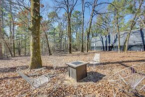 Winnsboro Tiny House w/ Trails, Yard Games & More!