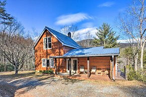 Twin Pines Hill House - Fire Pit & Mountain View