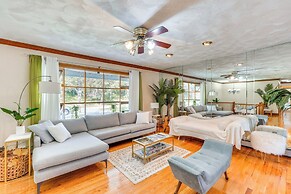 Peaceful 1-acre Parksville Home: Large Deck & Yard