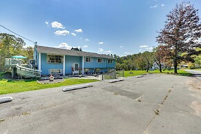 Peaceful 1-acre Parksville Home: Large Deck & Yard
